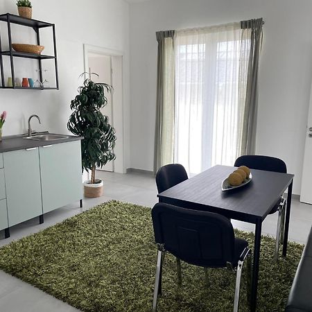 Ferienwohnung Feine Auszeit Gottmadingen Exterior foto